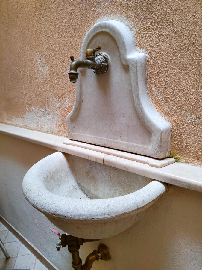 Nari Bed&Breakfast Gaeta Exterior photo
