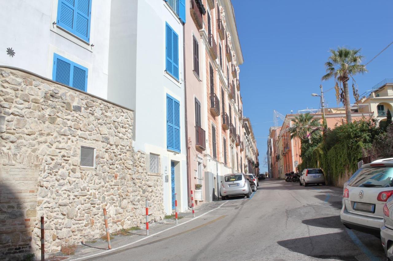 Nari Bed&Breakfast Gaeta Exterior photo